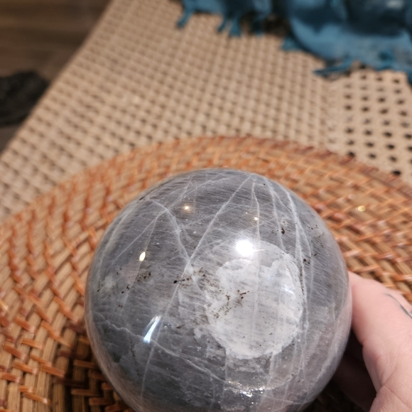 Rainbow Labradorite  Natural (Real) decor centerpiece - Picture 3 of 8